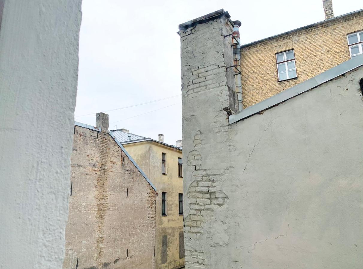 Quiet Studio In Riga City Centre - Self Check-In, Walkable To Major Attractions Exterior photo